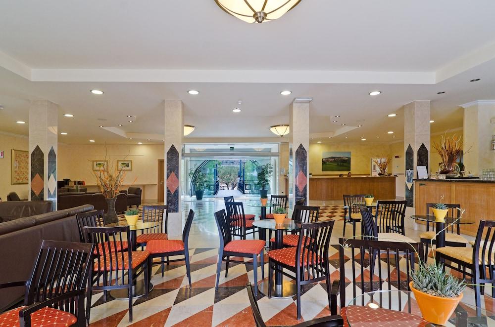 Castellaro Golf Resort Экстерьер фото