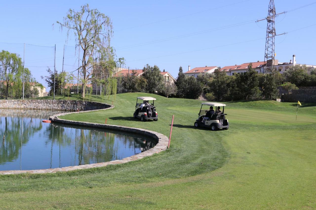 Castellaro Golf Resort Экстерьер фото
